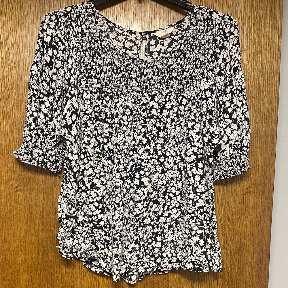 Terra & Sky Black and White Floral Blouse 2x